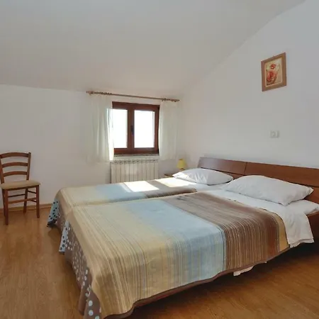 Lovely In With House Sea View